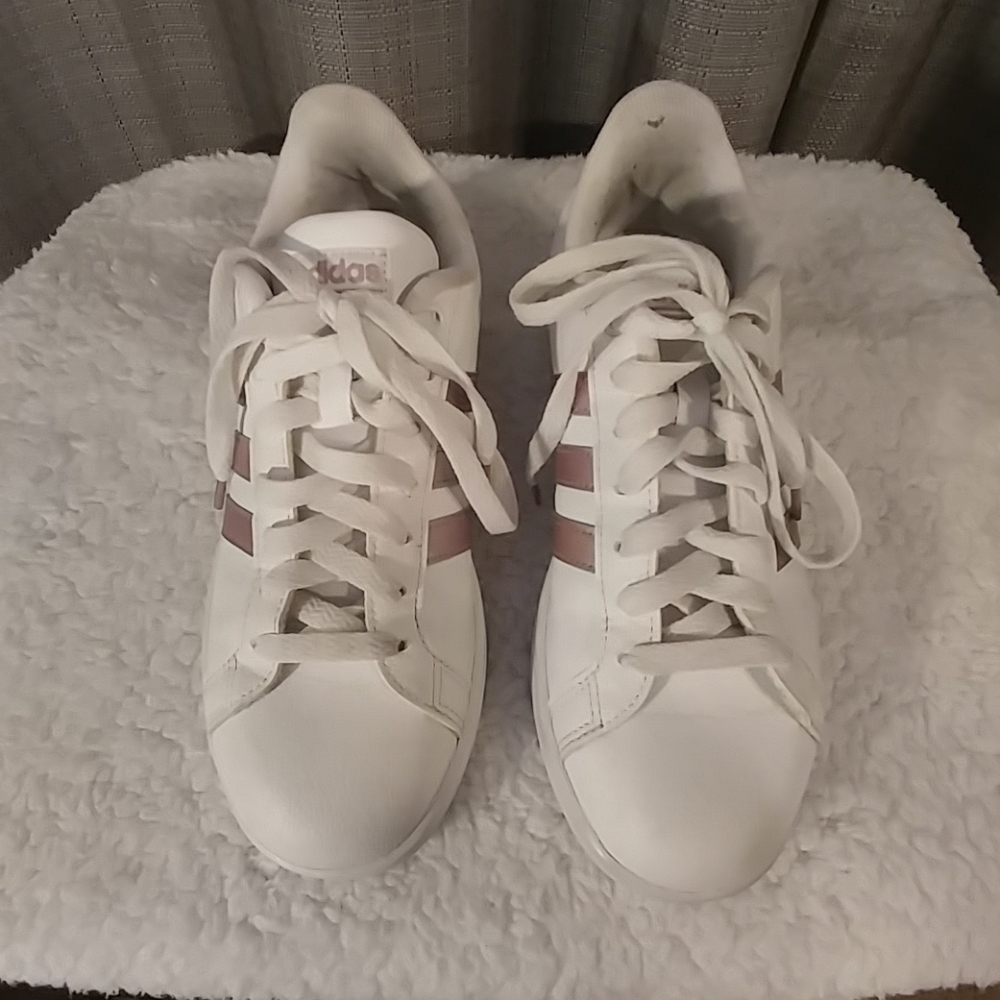 Adidas Rose gold